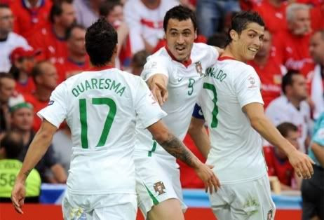 CAZ SOCANT in fotbal! ZEUL lui Ronaldo a ajuns in MIZERIE: A urinat pe un om si s-a dezbracat in fata femeii de serviciu! Cel mai trist milionar din GALAXIE