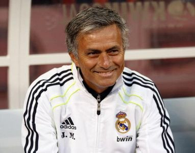 Mutare NE-BU-NA facuta de Real! Mourinho renunta la un TITULAR si 30.000.000 pentru cel mai aprins vis al sau! Transferul care DISTRUGE hegemonia Barcei: