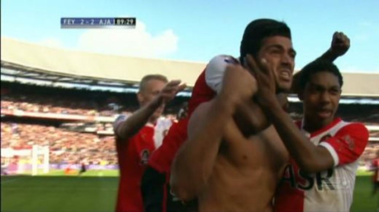 VIDEO: Feyenoord 2-2 Ajax! SUPER GOL reusit de Pelle in minutul 90! Ajax a jucat in 10!_3