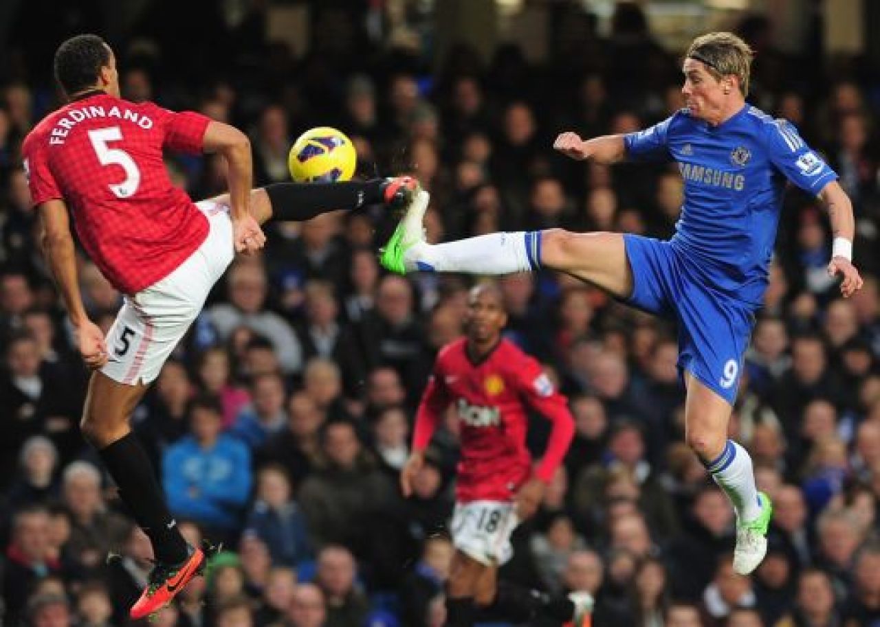 MECIUL NEBUN de 1.000.000.000 de euro: Chelsea 2-3 Man United! Ivanovici si Torres au luat ROSU! United a castigat cu un gol din offside!_3
