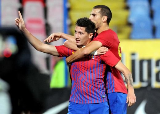 Am scapat bine cu 4 goluri luate! Asta e, ESTE ANUL STELEI! Antrenorul Bistritei alege 1 solist la meciul Steaua - Dinamo: