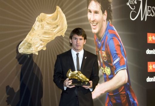 Messi se imbraca in AUR! Un nou trofeu care il arunca pe Ronaldo in DEPRESIE! Ce petrecere da azi la Barcelona!