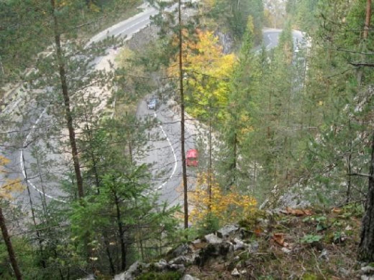 FOTO Transfagarasan si Transalpina nu sunt singurele! Vezi cele mai TARI drumuri din Romania! Locuri de VIS pentru soferi:_3