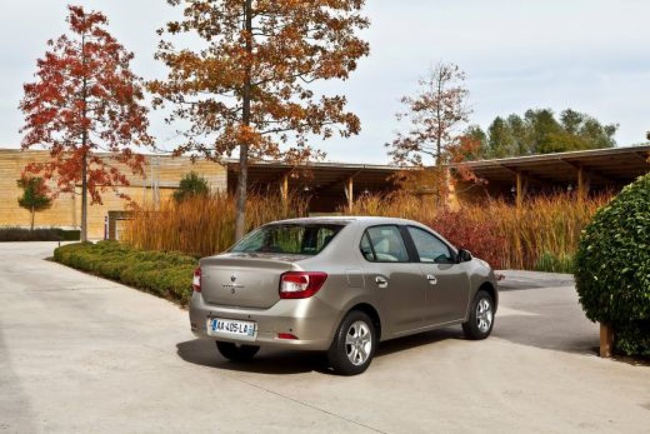 Primul VIDEO cu noul Logan in miscare! Renault il vinde ca Symbol in Turcia si Brazilia! Vezi si cum arata noul Fluence:_1