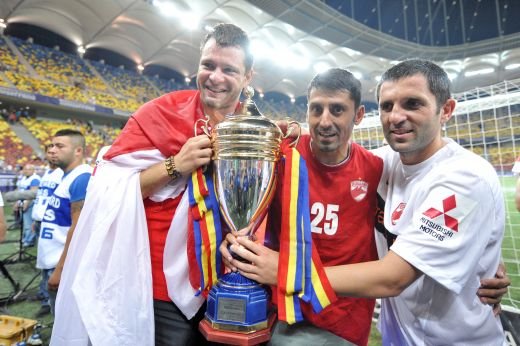Steaua-Dinamo LIVE BLOG Derby Nat10nal! GRANDE PARTITA! Stelistii s-au 'DOPAT' la pauza! Repriza EXPLOZIVA pe National Arena! Rrrrraul e DERBY HERO_21