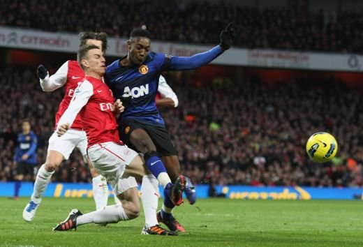 Van Persie da lovitura impotriva fostei sale echipe! Rooney a ratat incredibil un penalty, Cazorla a inscris in min 90+4! Man United 2-1 Arsenal_3