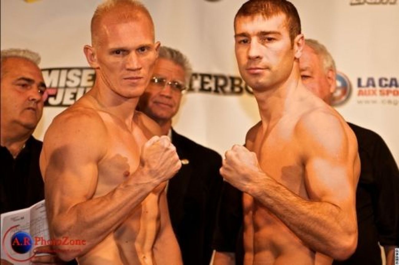 Revenire MAGISTRALA a lui Bute! A uitat de infrangerea cu Froch si a facut SPECTACOL cu rusul Grachev! VIDEO_3