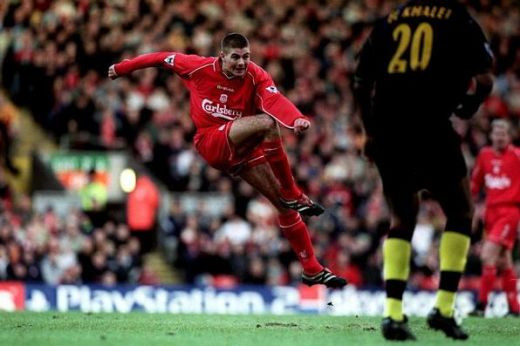 Una dintre ultimele LEGENDE ale fotbalului! Steven Gerrard intra astazi in istorie! Performanta fabuloasa a jucatorului RESPECTAT de o lume intreaga:_2