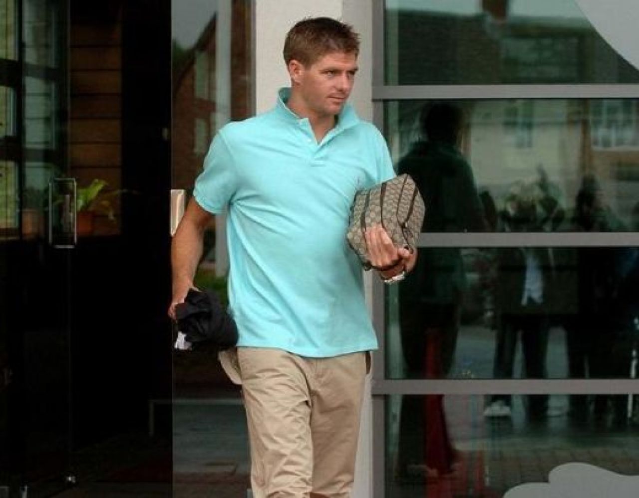 Una dintre ultimele LEGENDE ale fotbalului! Steven Gerrard intra astazi in istorie! Performanta fabuloasa a jucatorului RESPECTAT de o lume intreaga:_12
