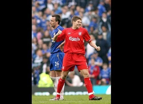 Una dintre ultimele LEGENDE ale fotbalului! Steven Gerrard intra astazi in istorie! Performanta fabuloasa a jucatorului RESPECTAT de o lume intreaga:_15