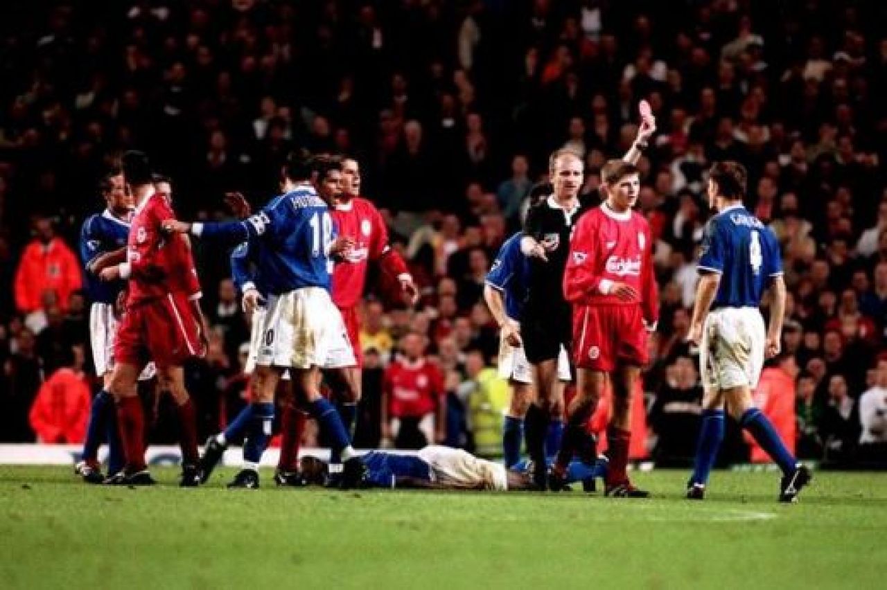 Una dintre ultimele LEGENDE ale fotbalului! Steven Gerrard intra astazi in istorie! Performanta fabuloasa a jucatorului RESPECTAT de o lume intreaga:_26