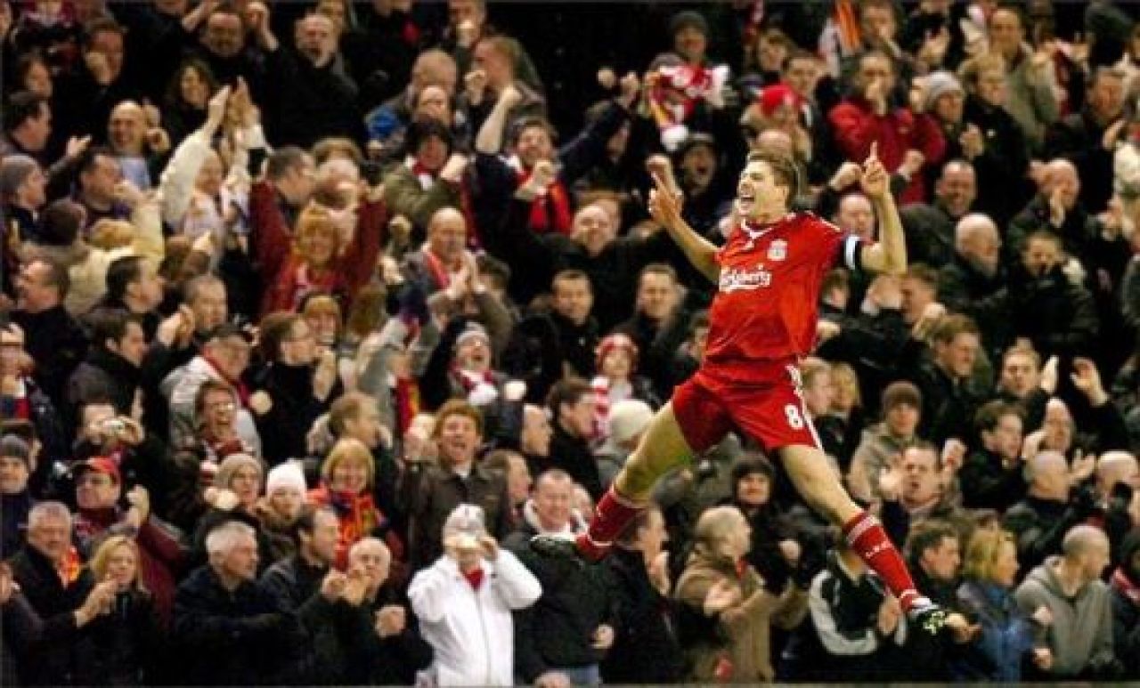 Una dintre ultimele LEGENDE ale fotbalului! Steven Gerrard intra astazi in istorie! Performanta fabuloasa a jucatorului RESPECTAT de o lume intreaga:_34