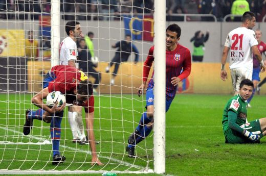 Casa GROAZEI pentru Dinamo e PALATUL de clestar al Stelei! Primul jucator care isi face TATUAJ cu National Arena :)