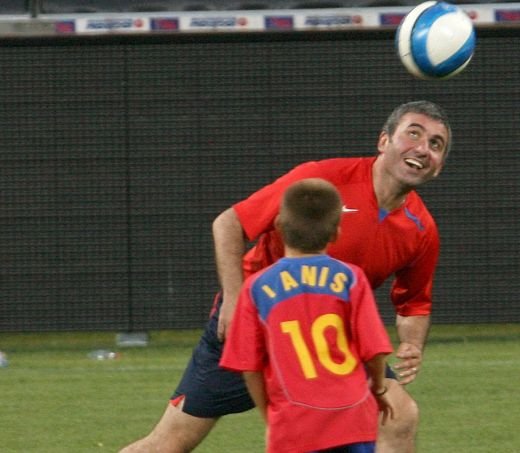 SENZATIE! Becali a facut OFERTA pentru fiul lui Hagi! O noua LEGENDA in Ghencea? Cum ajunge Ianis la Steaua: