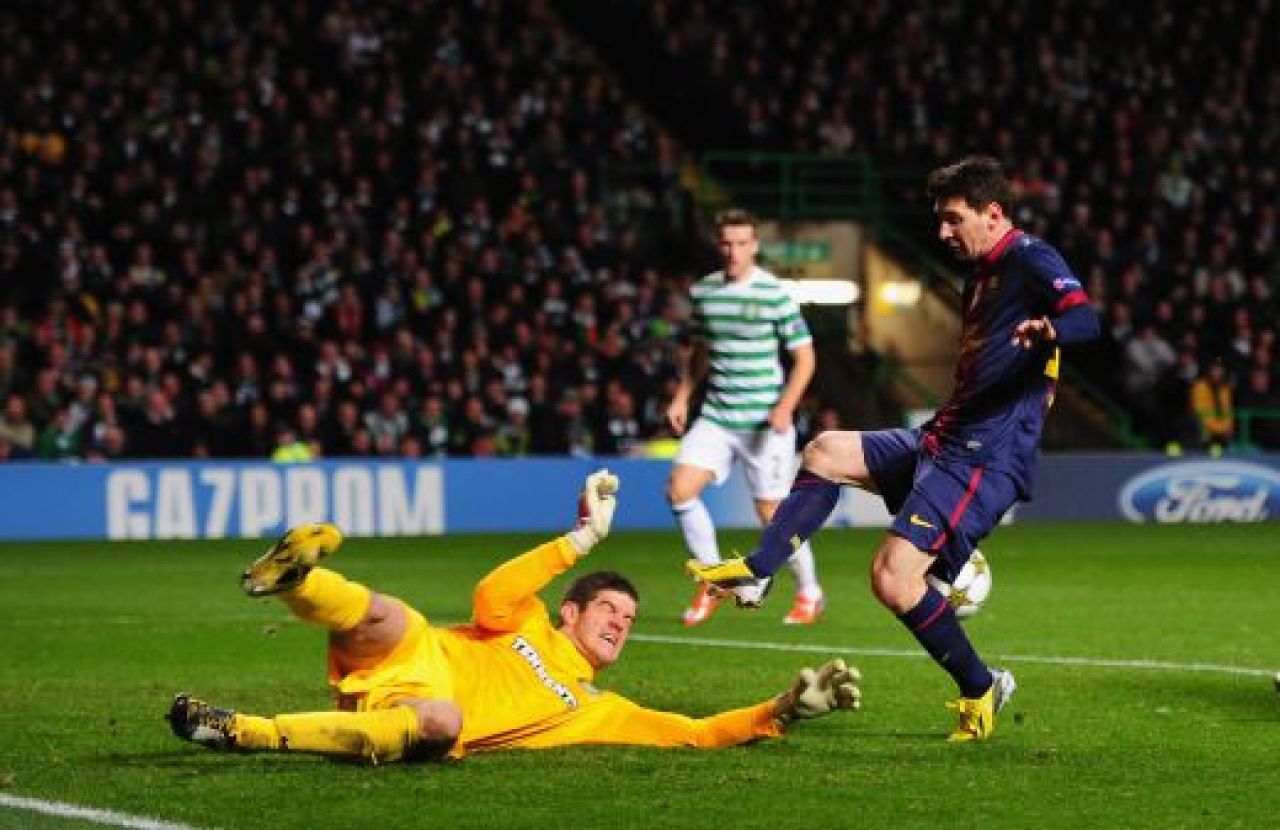 VIDEO Seara NEBUNA, NEBUNA de tot! Chelsea castiga cu Sahtior in min 90+4, Barca pierde in Scotia, Bayern face scorul sezonului de Liga! Braga - United a fost suspendat 12min!_4