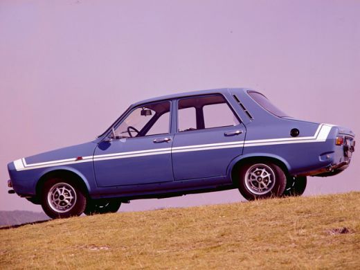 N-o sa-ti vina sa crezi! Dacia ASTA a participat in F1 si Le Mans! Renault o scoate acum de la NAFTALINA! Vezi cum arata! SUPER FOTO:_7
