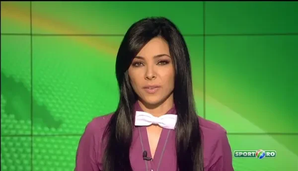 Turcii au INNEBUNIT inainte s-o distruga pe CFR! Fanii au fost pusi sa se descalte la portile stadionului! VIDEO