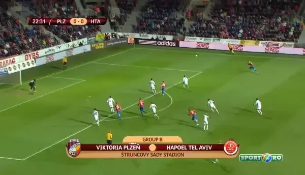 INCREDIBIL! 4 goluri IDENTICE intr-un meci de Europa! N-ai CUM sa te aperi atat de prost! SUPER VIDEO