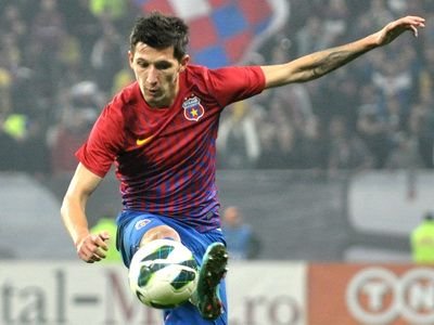 BANII VORBESC! Reghecampf a schimbat sistemul pentru a-l umple de bani pe Becali! Cei 2 jucatori care asteapta TRANSFERUL VIETII: