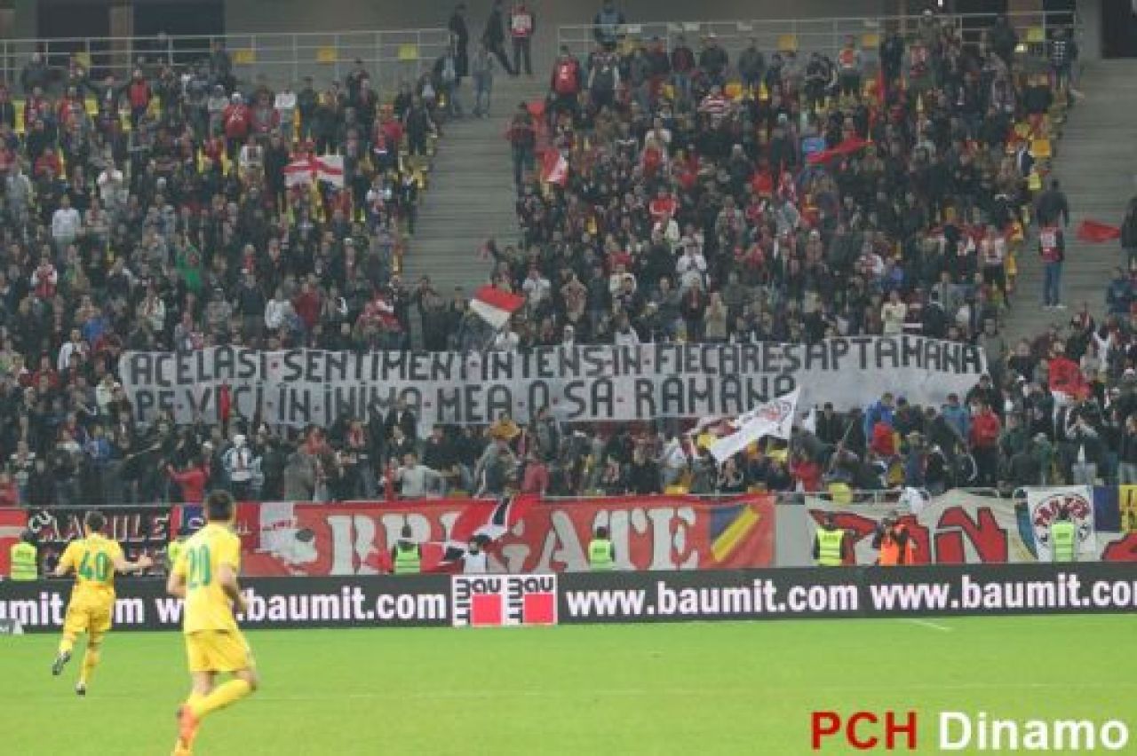 Dinamovistii au afisat coregrafia INTERZISA pe National Arena: