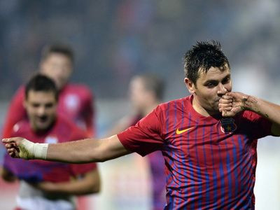 Mircea Sandu il da de gol pe Piti: Nu-i place Rusescu, a zis ca nu are calitatile necesare! Ce ii lipseste golgheterului stelist: