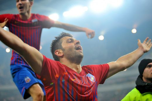 Rusescu vs RESTUL lumii! Piturca a anuntat de ce nu-l ia la nationala! Raul UMILESTE toti atacantii de la lot! Vezi comparatia: