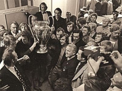 Legatura GENIALA dintre Ajax si Steaua! El e omul care a SCHIMBAT istoria fotbalului! Motivul pentru care stelistii vor fi aplaudati IN PICIOARE pe un stadion bijuterie