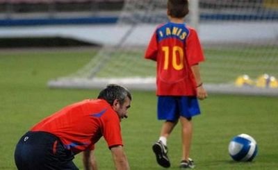 Hagi anunta noul JUCATOR MINUNE care va duce Romania la Mondialul din Qatar! Experienta de la Real si Barcelona o sa-l ajute! SUPER VIDEO