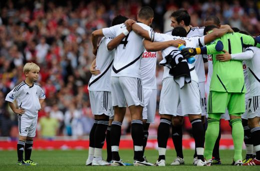 OFICIAL: ASTA e imaginea anului in fotbal! Poza GENIALA care face mai mult decat TOATE milioanele seicilor