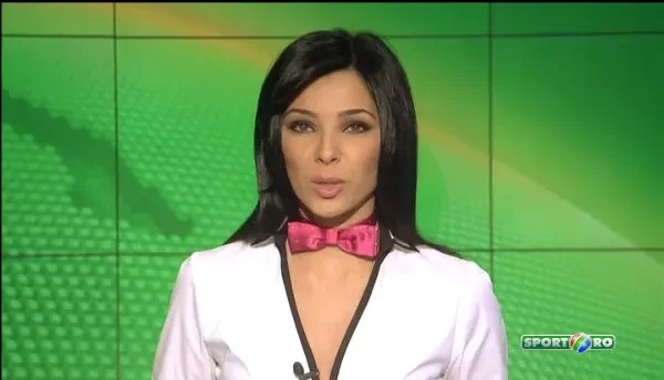 Are 36 de ani si nu si-a dat BAC-ul dar E GENIU IN SAH! Un pusti de doar 4 ani vine sa faca senzatie in turneu! VIDEO