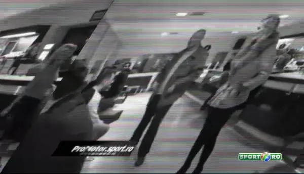 VIDEO Record ProMotor! Cum bagi doi oameni de 2 metri intr-un Smart?