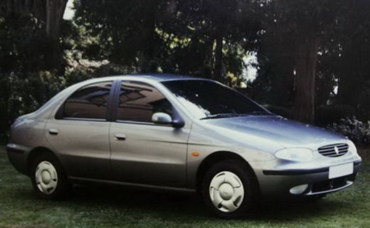FOTO Asa putea sa arate Dacia inainte de Revolutie! Prototipuri BLOCATE de comunisti! Vezi aici cum aratau:_1