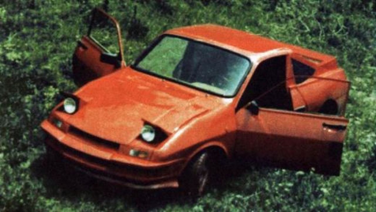 FOTO Asa putea sa arate Dacia inainte de Revolutie! Prototipuri BLOCATE de comunisti! Vezi aici cum aratau:_4