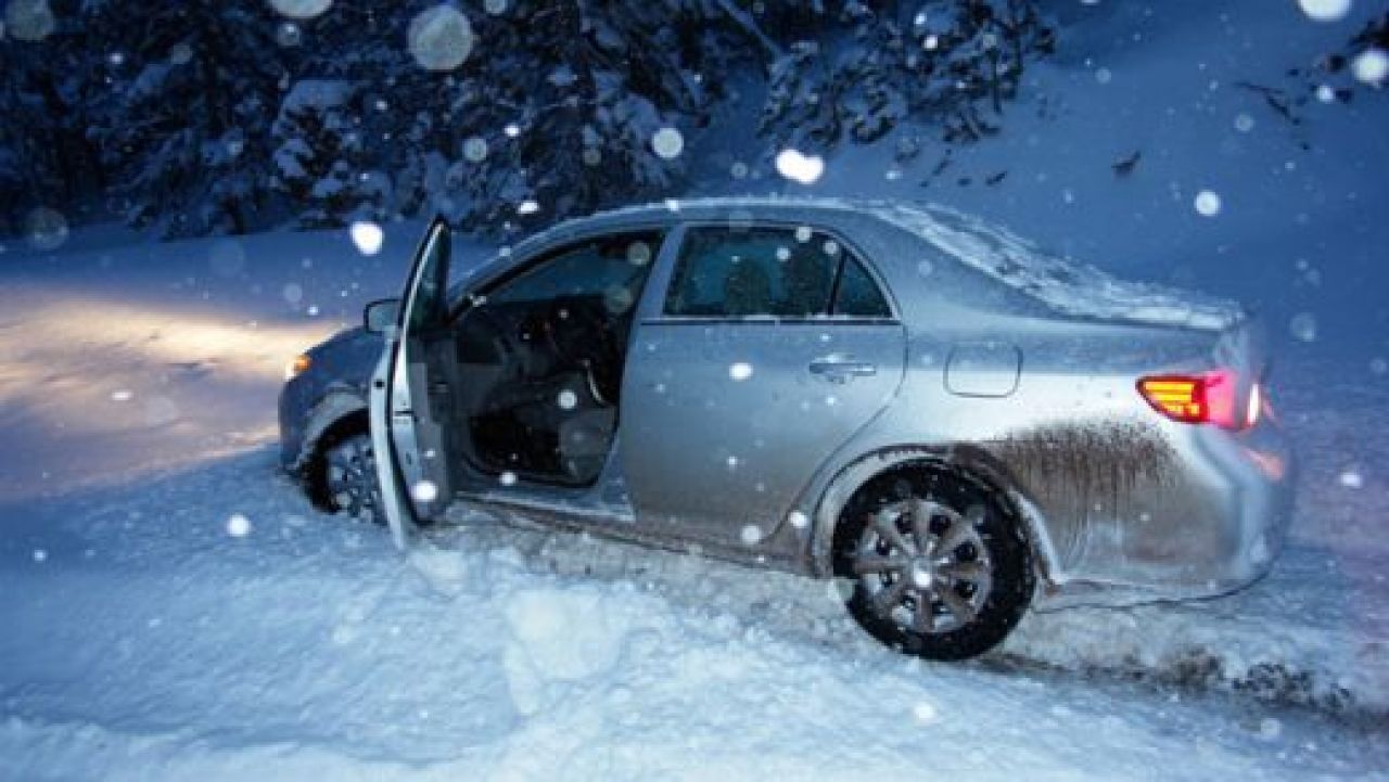 FOTO Top 10 sfaturi pentru condusul pe timp de IARNA! Cum sa supravietuiesti in urmatoarele trei luni fara ACCIDENT!_5