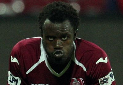 Primavara incepe cu UN OM MINUS! Trei cluburi din Premier League au venit dupa Sougou! Suma pusa pe masa: 3.000.000 euro!