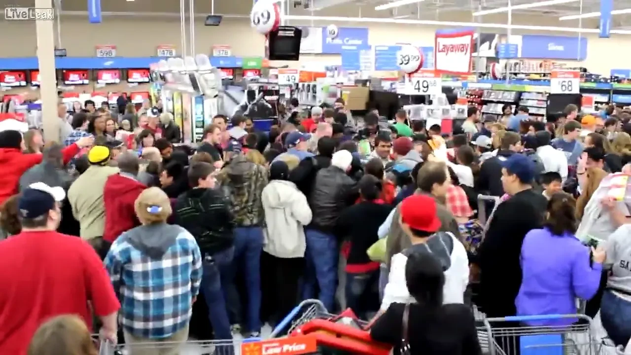 Cel mai mare GHINIONIST cumparator de BLACK FRIDAY: A fost foarte aproape sa prinda un iPhone la reducere! VIDEO