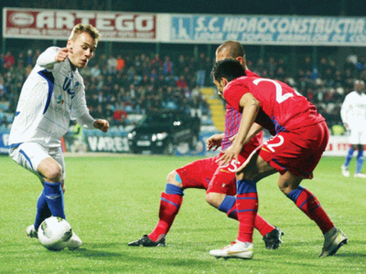 Rivalitatea de la nationala SE MUTA la Steaua! Fanii vor sa vada razboi din iarna: