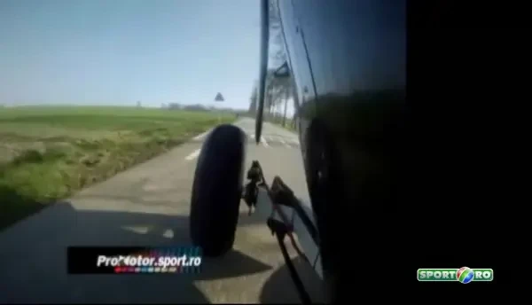 Olandezii zburatori! A aparut prima masina care mananca asfaltul de zboara!