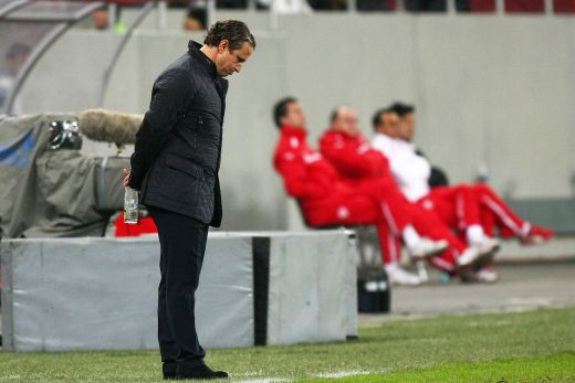 Reghe cere TIME OUT! Steaua e la pamant! Rusescu a ratat penalty, Avram a facut meciul praf! Vezi toate fazele din Brasov 3-1 Steaua