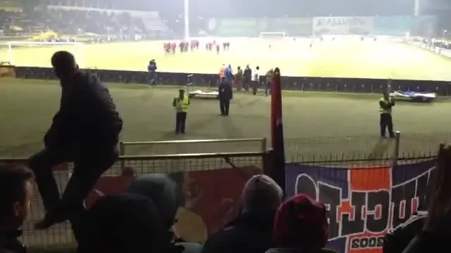 VIDEO Stelistii, iertati de fani la Brasov! Cantecul EMOTIONANT lansat de galerie! Ce mesaj au transmis ultrasii din peluza!