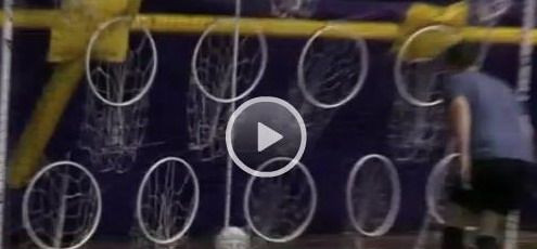 VIDEO: Un timisorean a inventat un nou sport cu mingea de fotbal! Se numeste REM-BALL! Care este principala diferenta fata de fotbal: