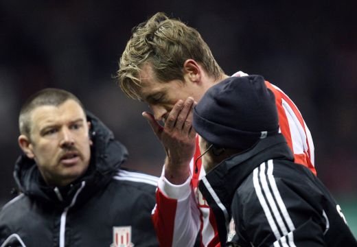 Peter Crouch si-a TUNAT zambetul! A pierdut doi dinti dupa un contact de K1: 