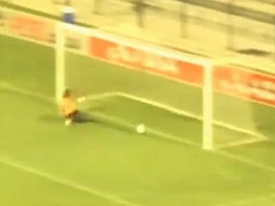 SUPER VIDEO: Cel mai PENAL portar al saptamanii este un fost rapidist! A facut inconjurul lumii cu doua gafe de fotbal la maxx!