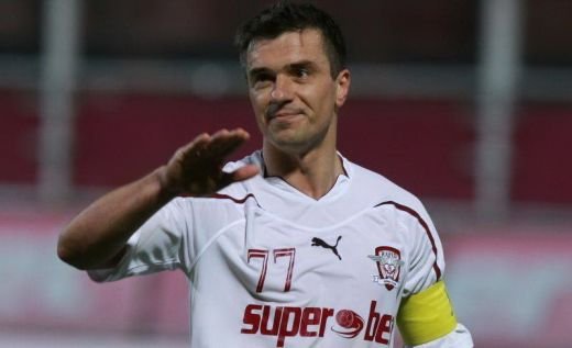 E gata! Probabil vom intra in insolventa! Traim din chirii si din economii, NU se poate asa! Rapid este la marginea prapastiei!