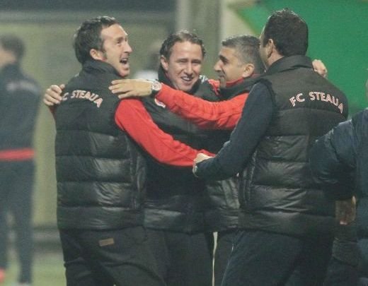 Reghe face CASTING pentru fundas dreapta! Cinci propuneri pentru Champions League! Pe cine ar trebui sa aduca?