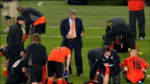 Lucescu poate ajunge SEIC in 2013! PSG ii pregateste TRON din milioane daca nu se intelege cu Mourinho! Ce le transmite Lucescu