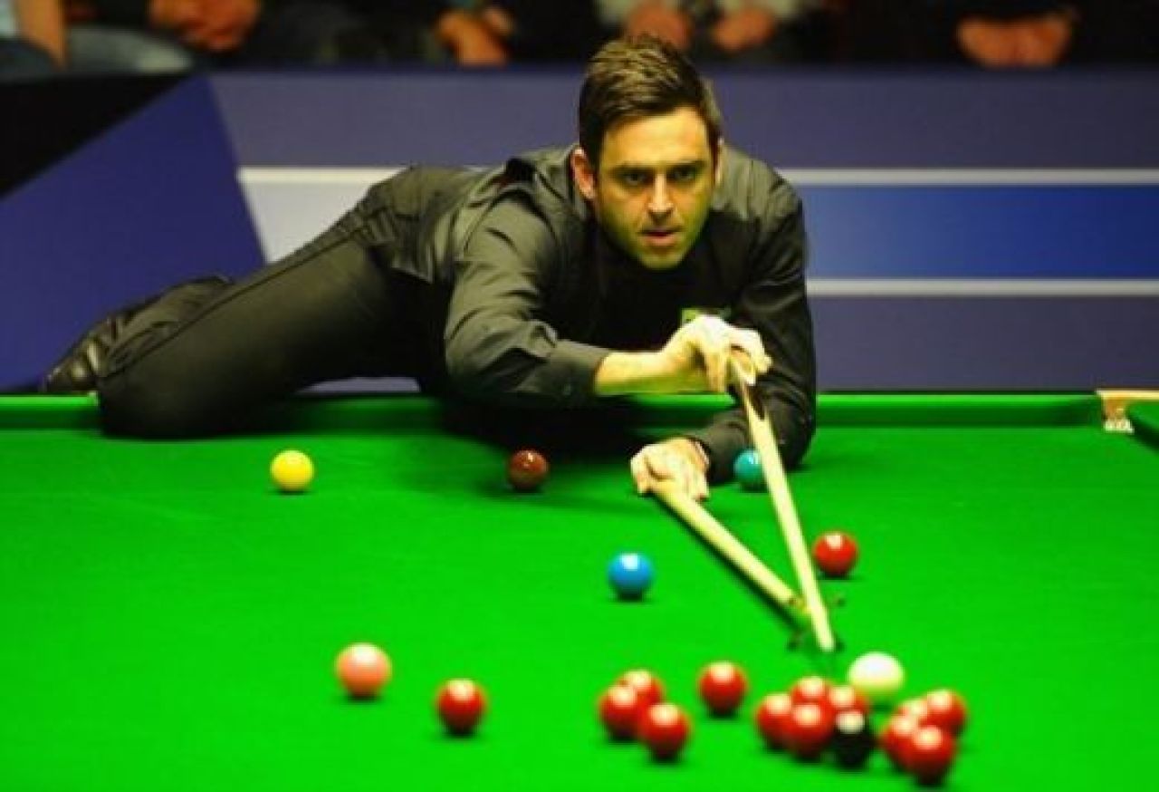 Omul RACHETA, geniul care traieste de mic in depresie! Viata lui a insemnat alcool, droguri si snooker! Parintii INFRACTORI l-au sustinut din puscarie:_1