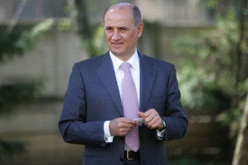 Jucatorii pleaca de la Rapid, clubul intra in administrare judiciara: Exista posibilitatea ca un investitor sa cumpere clubul Suma totala a datoriilor este URIASA!