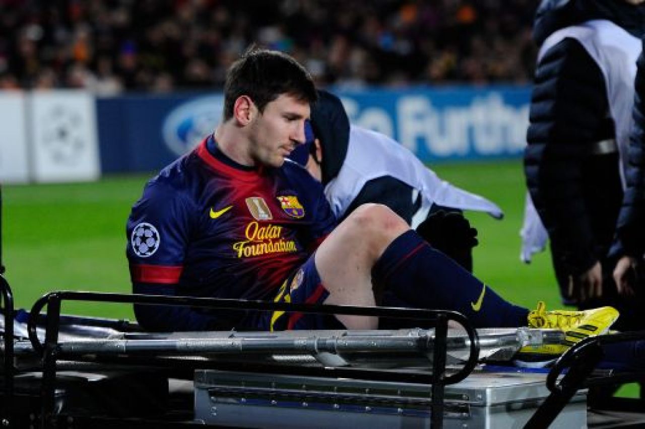 Un roman a retrait DRAMA CARIEREI alaturi de Messi! Tot stadionul a inghetat cand l-au urcat pe targa! Ce verdict i-au dat doctorii: FOTO_1