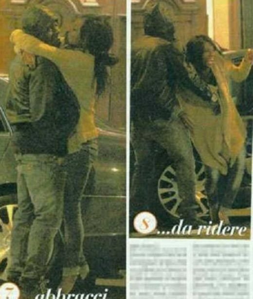 FOTO Scene INCREDIBILE intre sora lui Balotelli si Obafemi Martins! Cei doi au fost surprinsi in ipostaze INDECENTE pe strada!_5